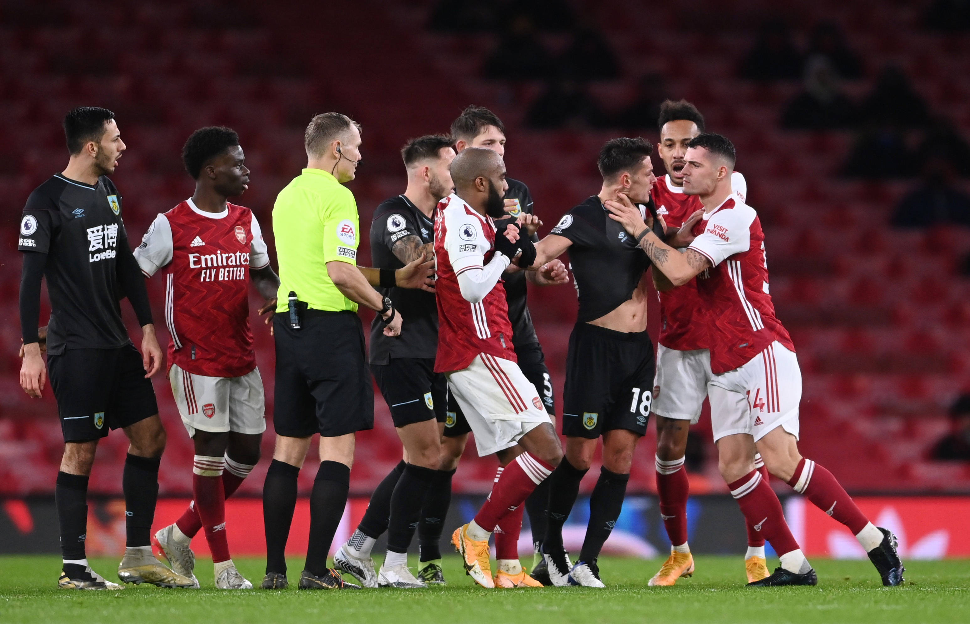 精彩表现中 精彩表现中